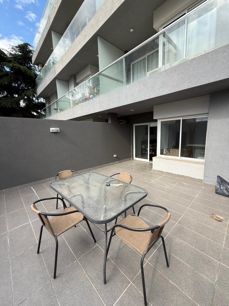 Departamento Céntrico – Villa Carlos Paz ✨ Venta — 2 dormitorios, 2 baños (1 en suite)
